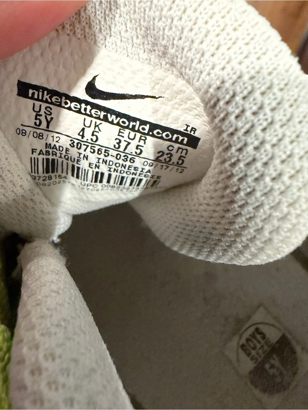 Nike Air Max 95 Kids Sneakers in White, Gray and Neon Yellow